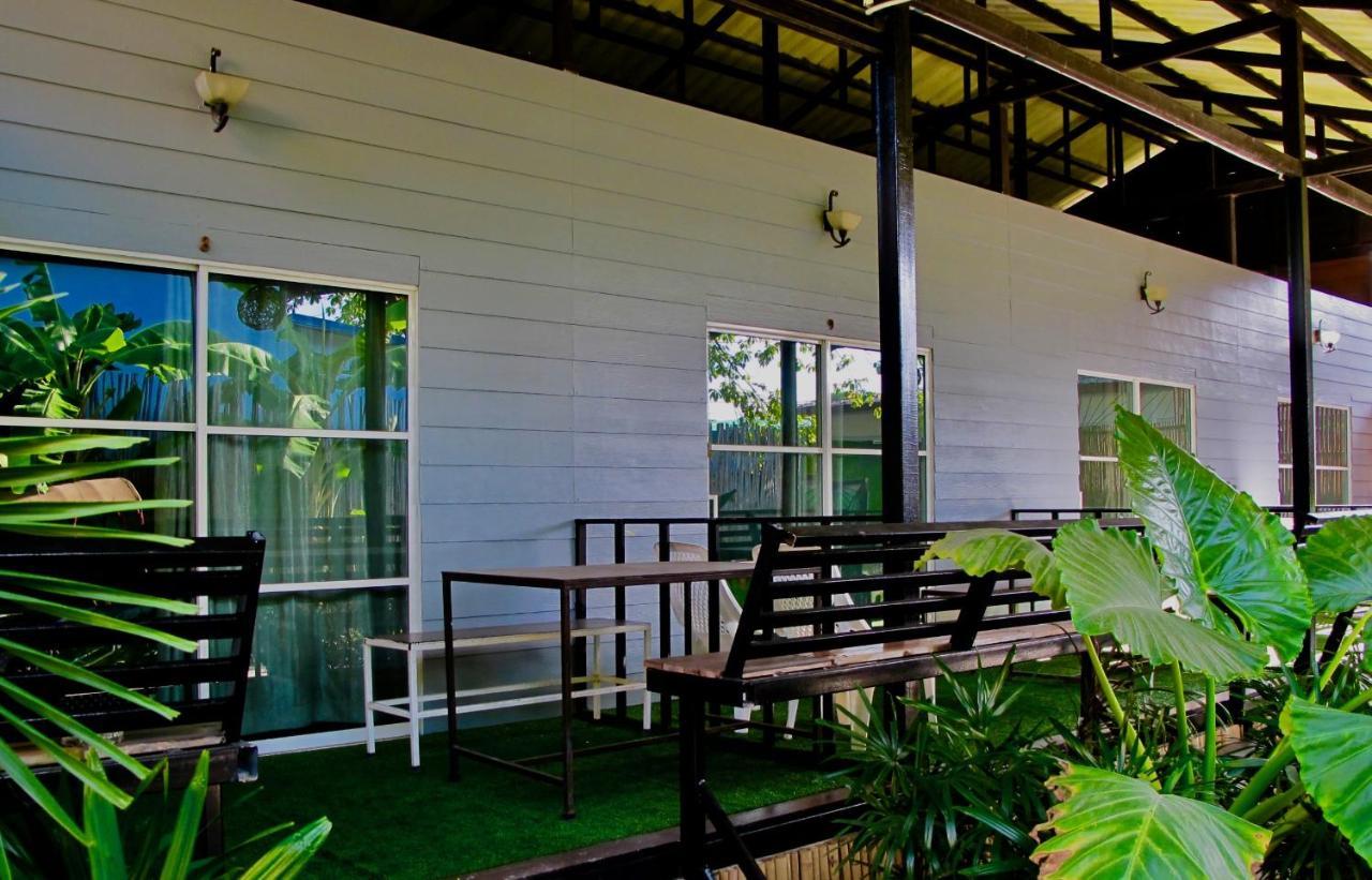 Oasis Lipe Resort Exterior photo